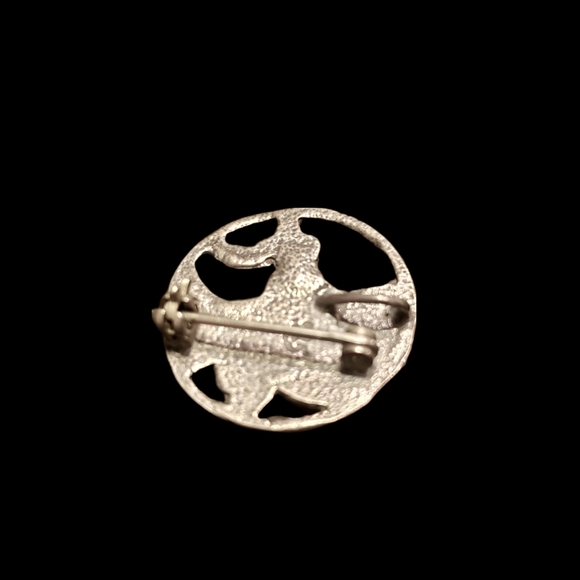 Antique Art Nouveau lady w/flower pendant or pin 😍🥰 - Picture 4 of 9